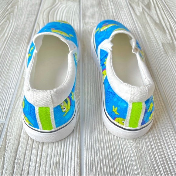 Custom Pixar Toy Story alien canvas slip-on shoes NWOT - Picture 3 of 5